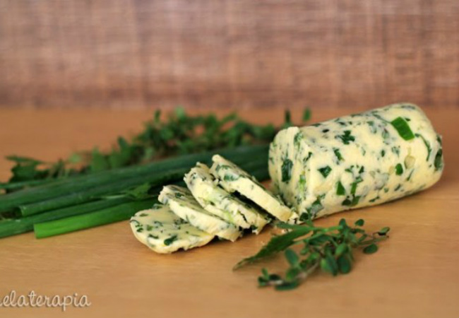 manteiga temperada alho e ervas