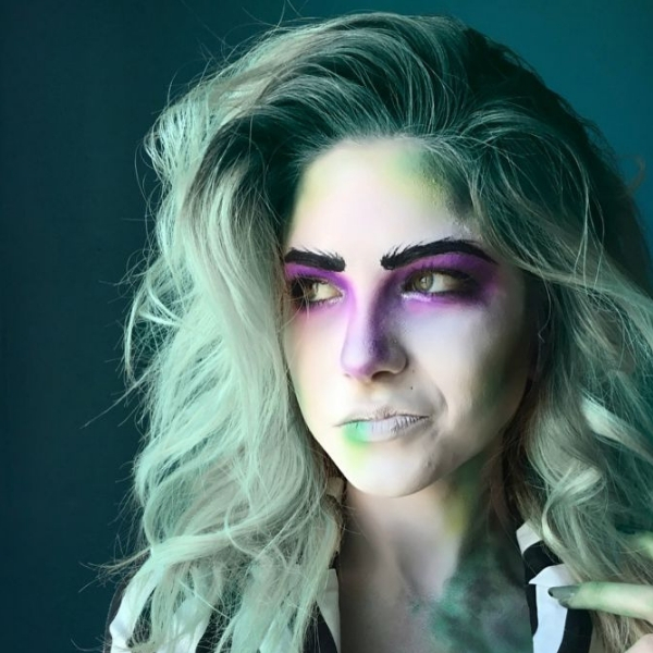 ideia maquiagem de halloween beetlejuice feminino