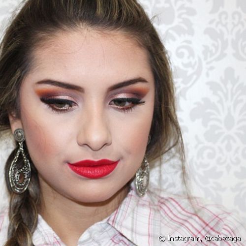 tipo de maquiagem para festa junina tons bronze