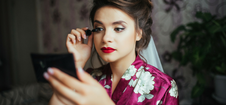 como fazer maquiagem simples rímel