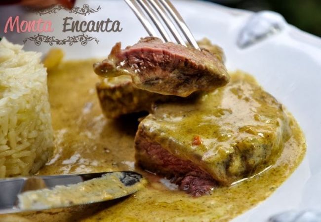 medalhões ao molho mostarda