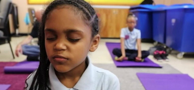 meditação para crianças escola