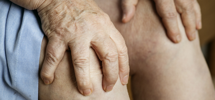 melhores remédios caseiros para dor no joelho