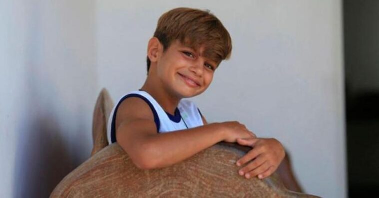 menino convence pais a doarem imovel para abrigar mulheres