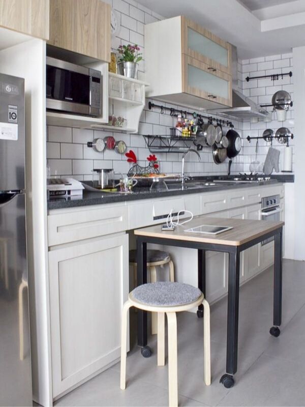 decoração de cozinha pequena mesa escondida na pia