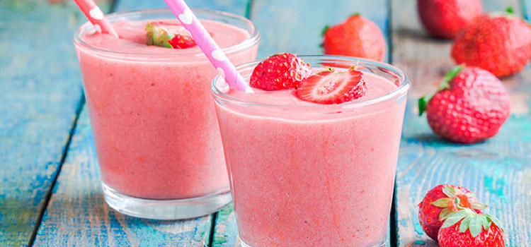 receita de milk-shake de morango fit