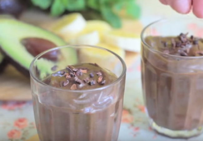 receita de mousse de chocolate com abacate