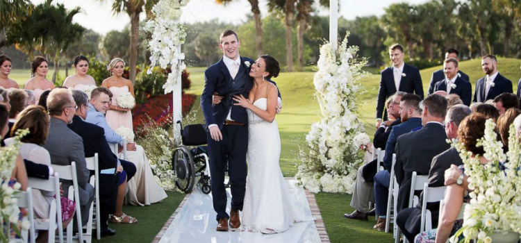noivo caminha depois de 7 anos em uma cadeira de rodas casamento