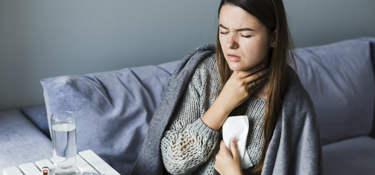 o que é bom para dor de garganta