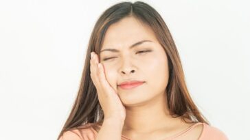 o que pode ser inchaço no rosto