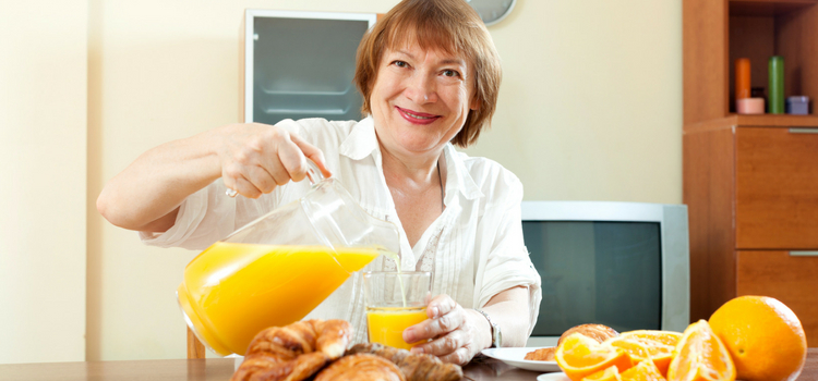 o que deve ter na alimentação saudável para idosos