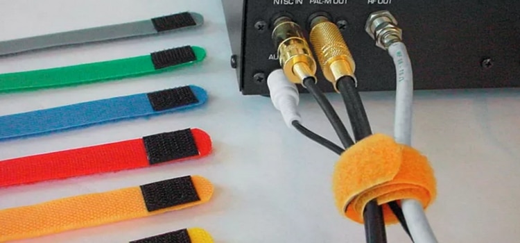 camuflar cabos e fios