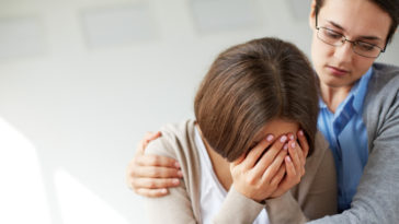 sinais de comportamento suicida