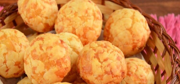 pão de queijo com 3 ingredientes polvilho doce