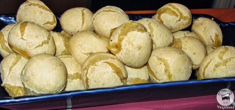 fazer pão de queijo vegano com tofu