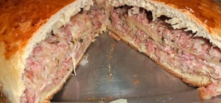 pão recheado de liquidificador de calabresa