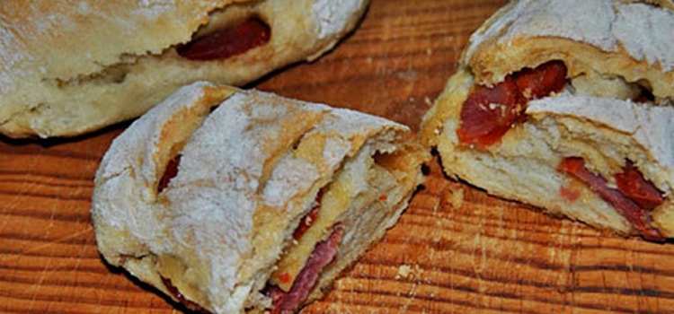 Pão com chouriço