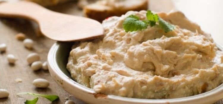 receita pasta de grão-de-bico com tahine