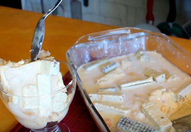 pavê de doce de leite com Bis