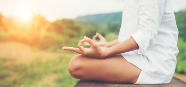 pensamentos durante meditação