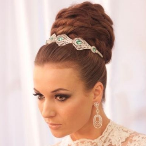 ideia penteados com coque longo