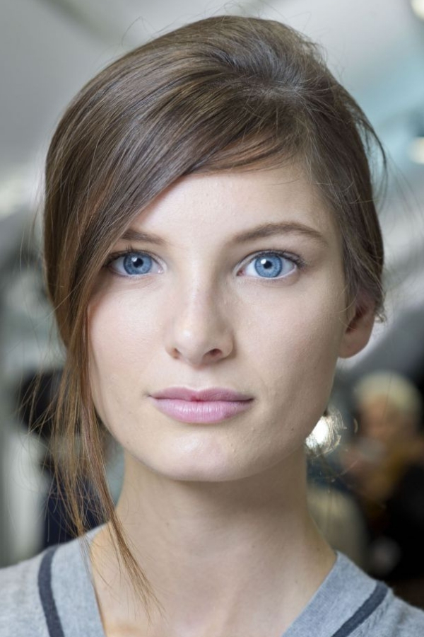 ideia penteados para cabelos finos franjao