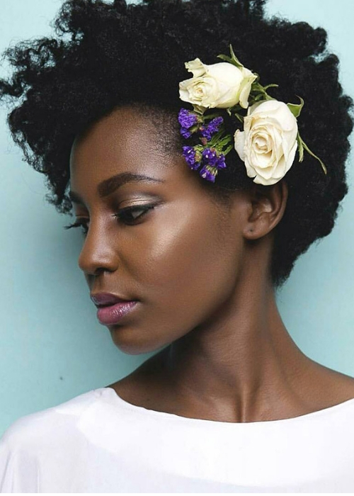 modelos penteados para casamento curto flor