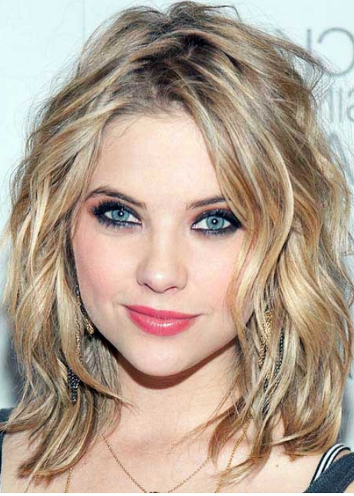 modelo penteados para casamento medio bagunçado