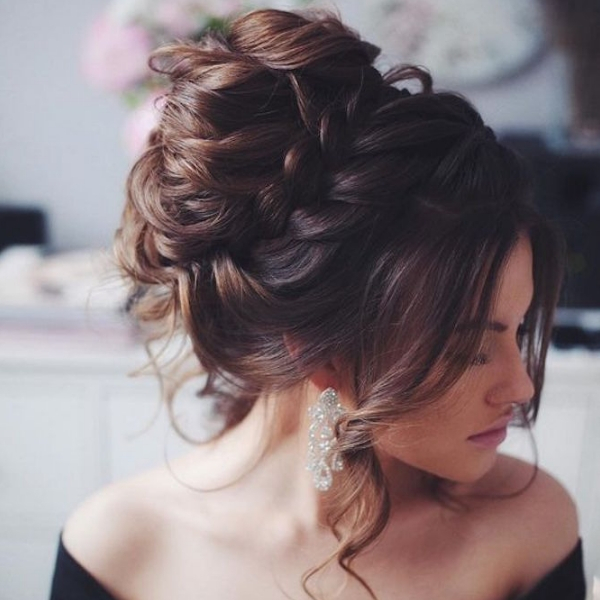 modelo penteados para formatura longo preso