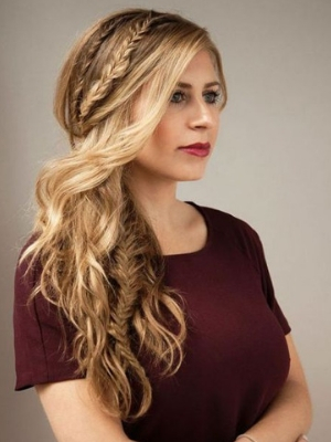 longo trança lateral