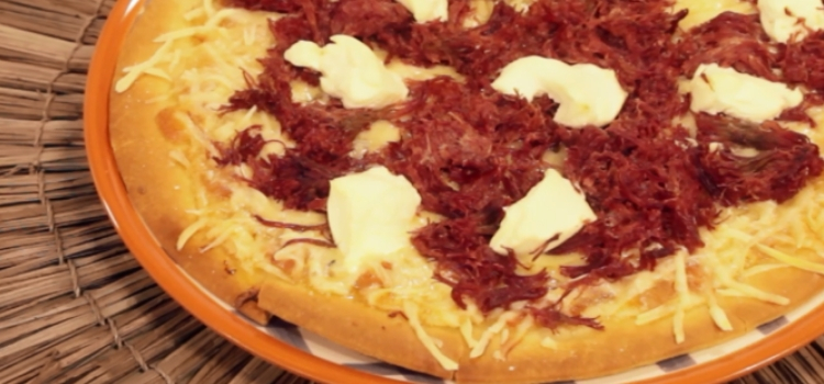 receita de pizza de carne-seca