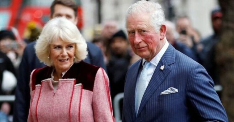 príncipe charles com coronavirus