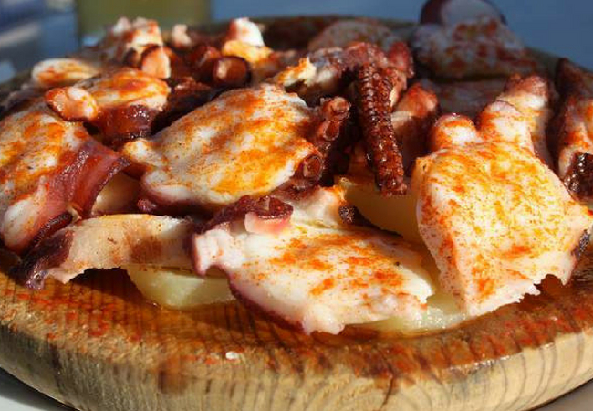 prato espanhol pulpo a la galega