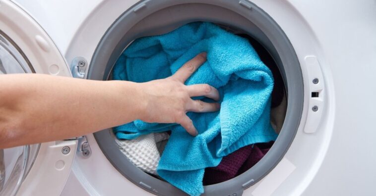 quantas vezes por dia pode lavar roupa na maquina