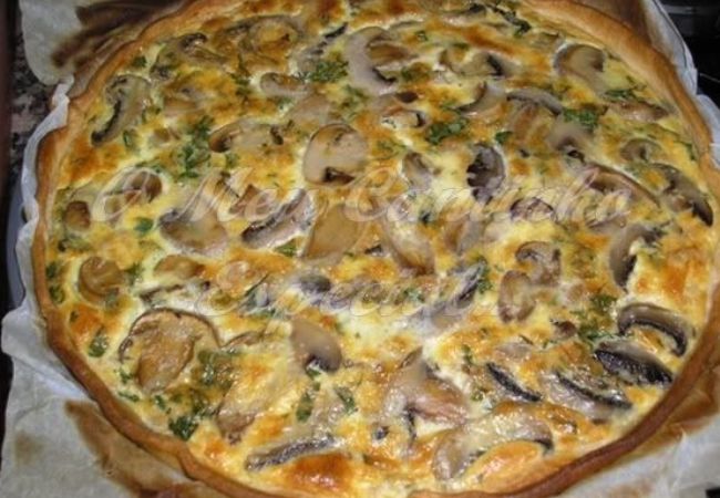 quiche com cogumelos e atum