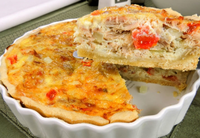 quiche de queijo e atum