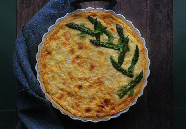 receita de quiche de queijo com aspargos