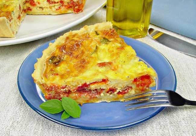 quiche de queijo e tomate seco