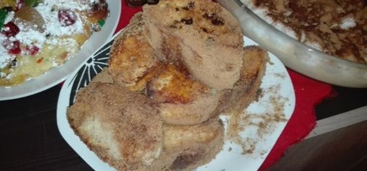 rabanada com leite condensado e vinho do porto