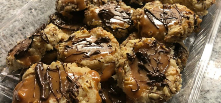 receita de bolinhos de noz pecan e chocolate