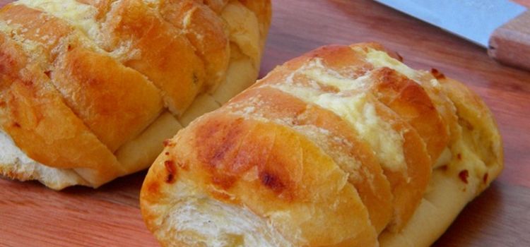 receitas com maionese pão de alho cremoso