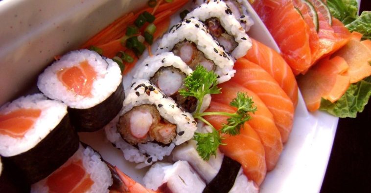 como fazer sushi
