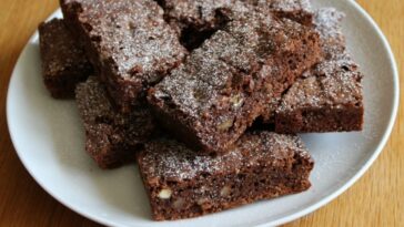 bolo de banana com chocolate