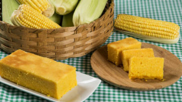 bolo de milho cremoso