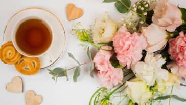 chás para limpar o útero