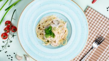 macarrão com requeijão