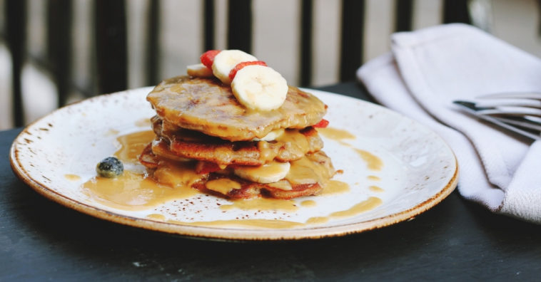 receitas de panqueca de banana fit