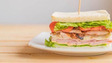 sanduíche de frango