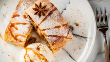 sobremesa com massa folhada