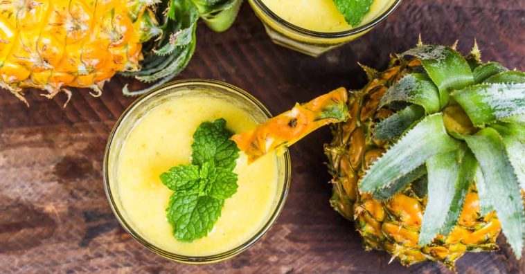 suco detox de abacaxi